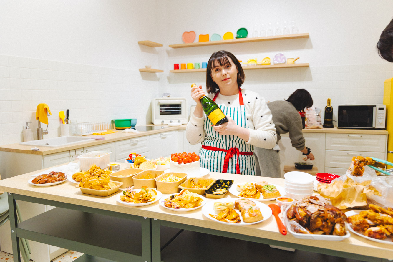 포틀락 파티를 준비하는 모습